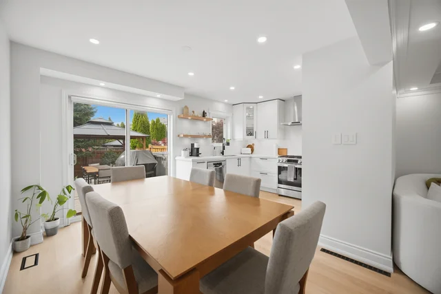 169 Venice Gate Drive, Woodbridge - photo 13
