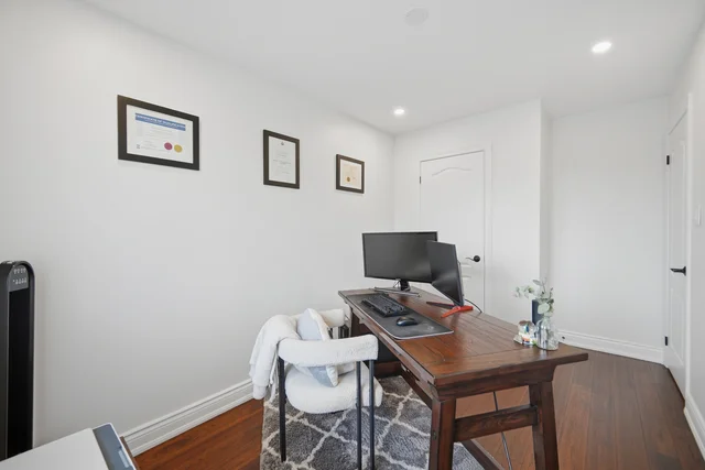 169 Venice Gate Drive, Woodbridge - photo 31