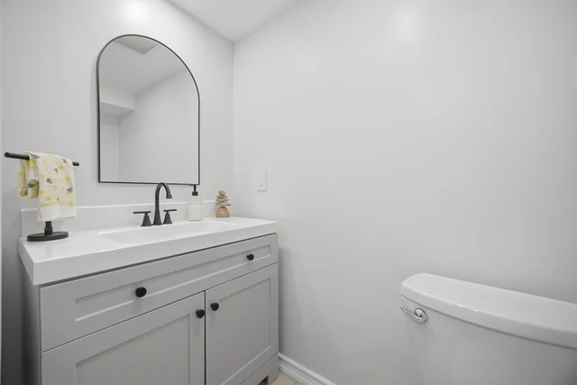 169 Venice Gate Drive, Woodbridge - photo 41