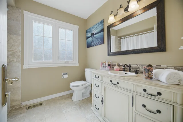 80 East Humber Drive, King City - photo 56