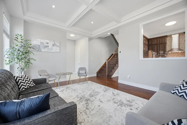 15271 Danby Road, Norval - photo 8