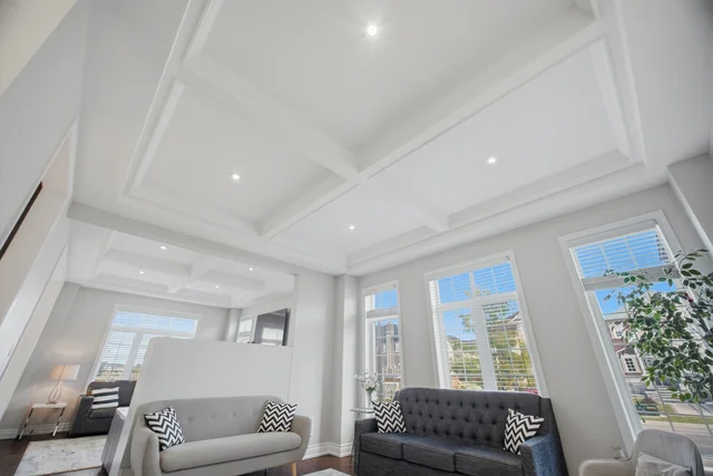 15271 Danby Road, Norval - photo 11