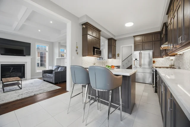 15271 Danby Road, Norval - photo 21