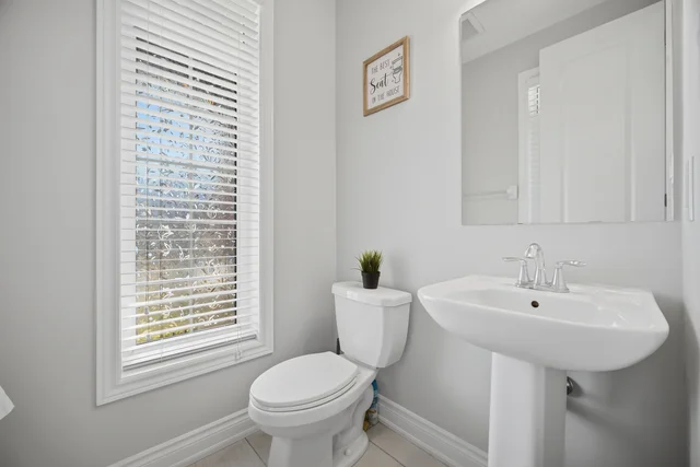 15271 Danby Road, Norval - photo 27