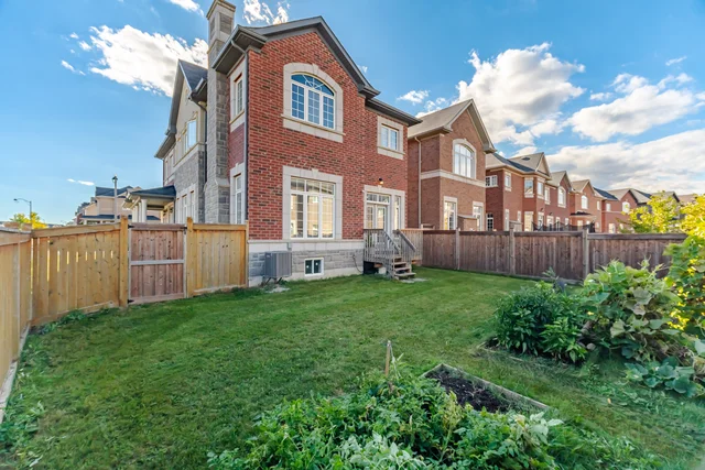 15271 Danby Road, Norval - photo 47