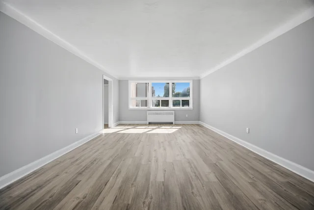 #1-1047 Churchill Avenue, Oakville - photo 11