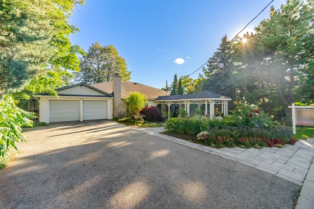 25 Main Street, Kleinburg - photo 12