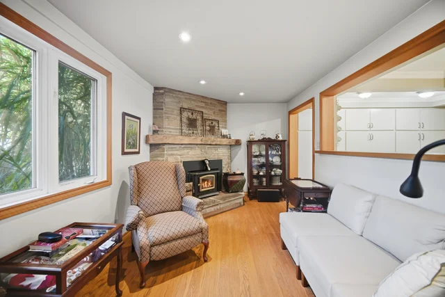 25 Main Street, Kleinburg - photo 21