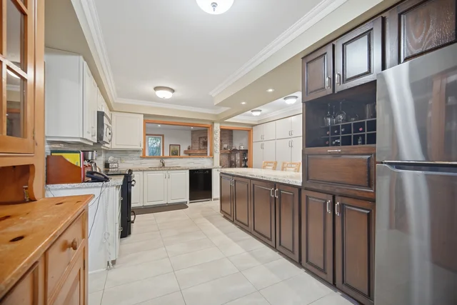 25 Main Street, Kleinburg - photo 27