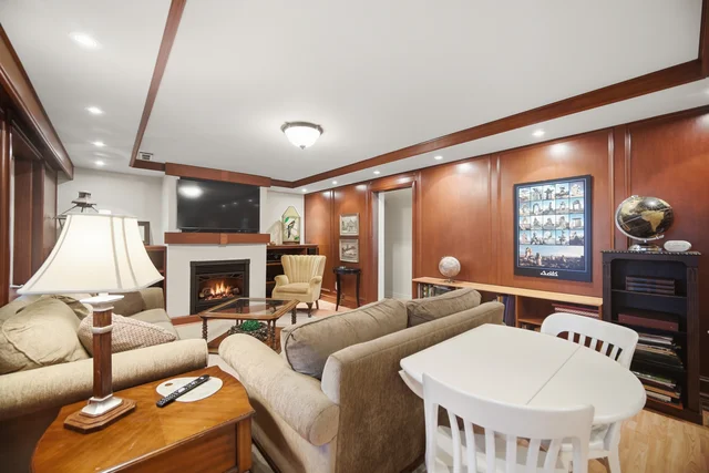 25 Main Street, Kleinburg - photo 62