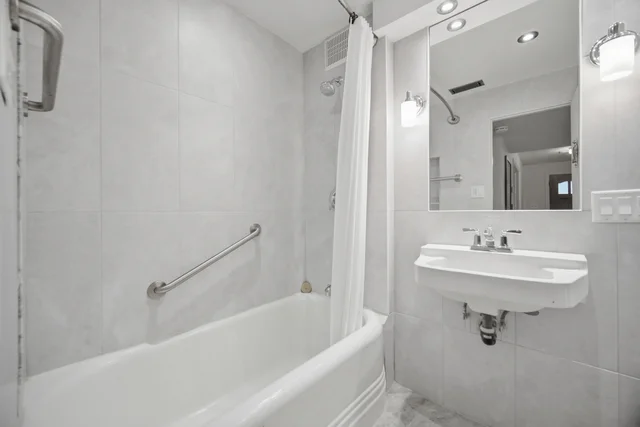 25 Main Street, Kleinburg - photo 67