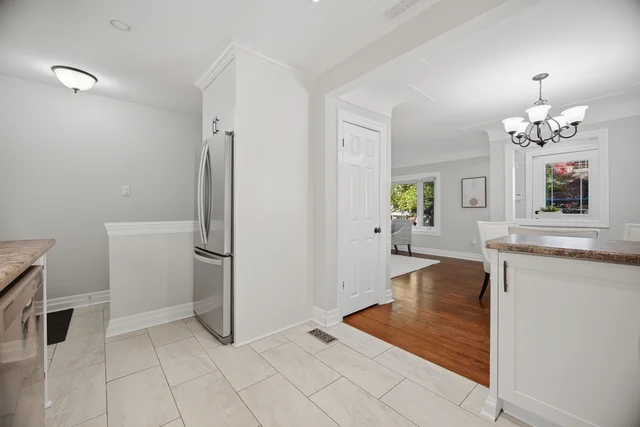 18 Delsey Street, Hamilton - photo 36