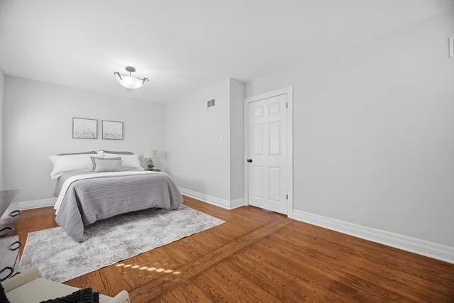 18 Delsey Street, Hamilton - photo 42