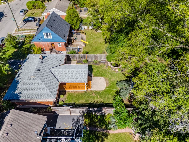18 Delsey Street, Hamilton - photo 83