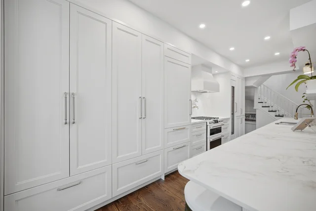22 Pretoria Avenue, Toronto - photo 15