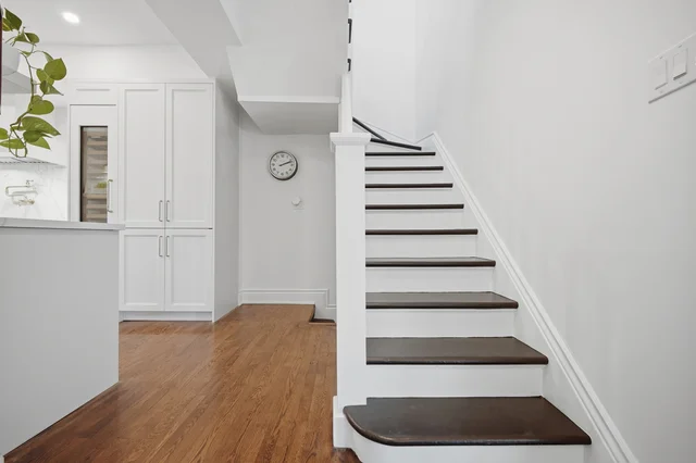 22 Pretoria Avenue, Toronto - photo 28