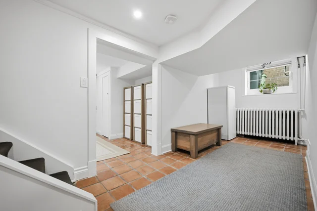 22 Pretoria Avenue, Toronto - photo 53