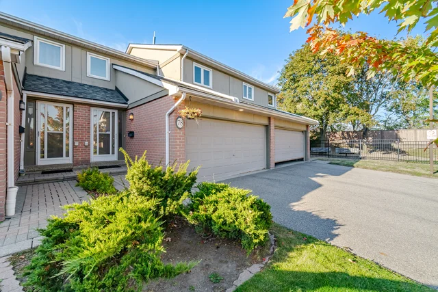 #78-3079 Fifth Line West, Mississauga - photo 3