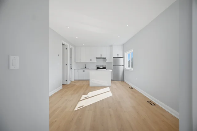 16 Old Princess Street, Mississauga - photo 8