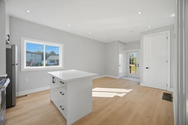 16 Old Princess Street, Mississauga - photo 12