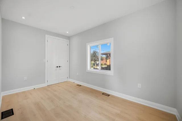 16 Old Princess Street, Mississauga - photo 13