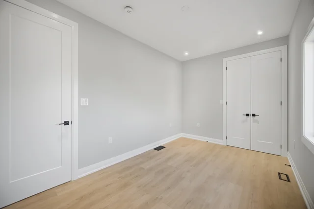 16 Old Princess Street, Mississauga - photo 14