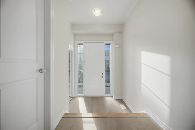 31 Brown Street, Erin - photo 10