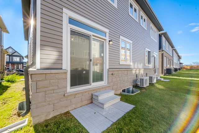31 Brown Street, Erin - photo 48