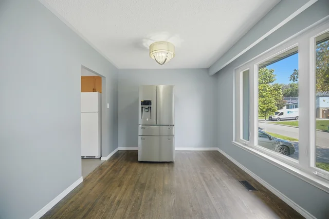 49 Ferndale Cresecent, Brampton - photo 12