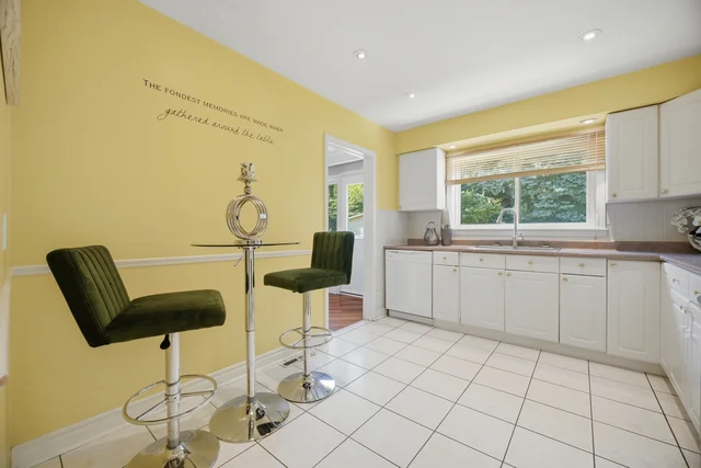75 Sabrina Drive, Etobicoke - photo 12