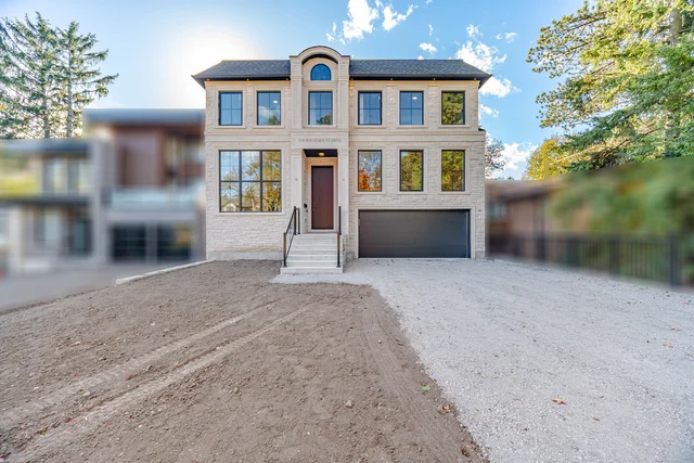 1390 Rougemount Drive, Pickering - photo 2