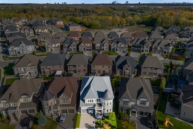 91 Woodgate Pines Drive, Kleinburg - photo 3