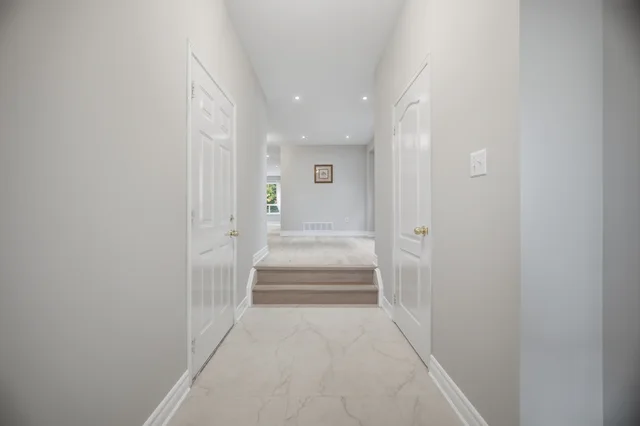 5163 Preservation Circle, Mississauga - photo 11