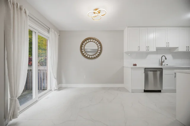 5163 Preservation Circle, Mississauga - photo 24