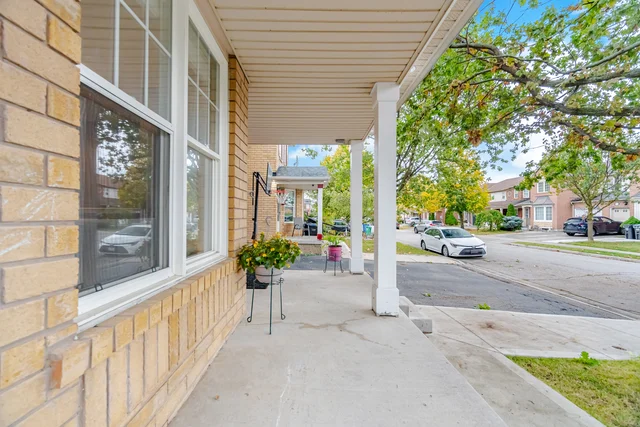 95 Sweetwood Circle, Brampton - photo 8