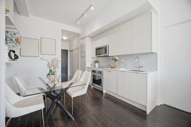 #206-181 Bedford Road, Toronto - photo 20