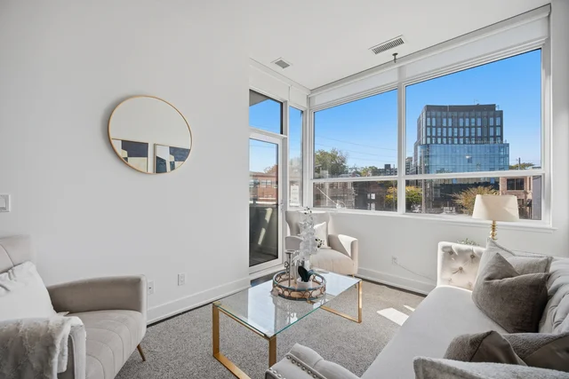#206-181 Bedford Road, Toronto - photo 23
