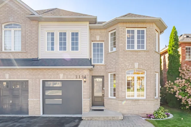 2194 Sutton Drive, Burlington - photo 1