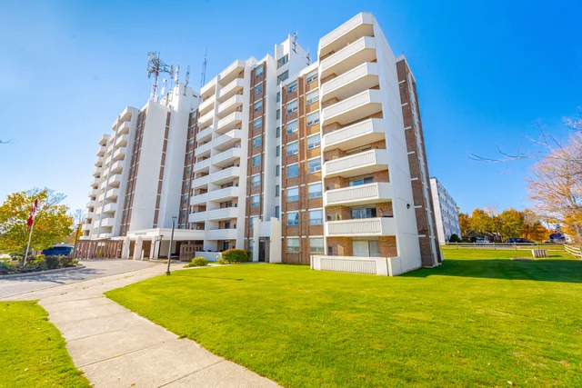 #206-8 Fead Street, Orangeville - photo 1