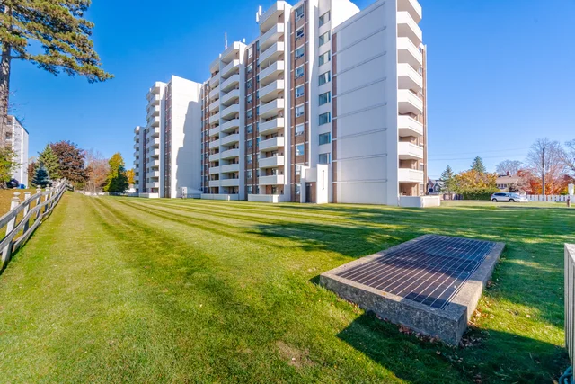#206-8 Fead Street, Orangeville - photo 85