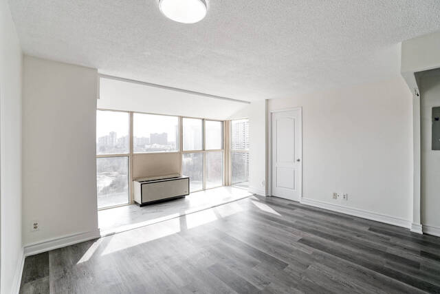 #910-41 Markbrook Lane, Etobicoke - photo 8