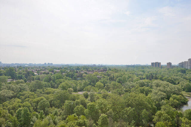 #910-41 Markbrook Lane, Etobicoke - photo 24
