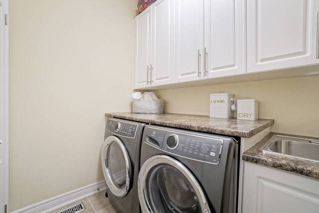 740 Ferguson Drive, Milton - photo 28