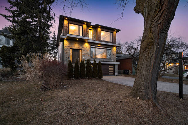 16 Risebrough Avenue, North York - photo 3
