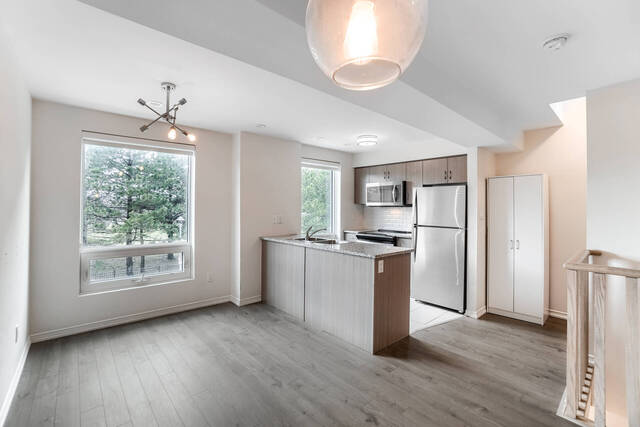 #211-3 Applewood Lane, Etobicoke - photo 10