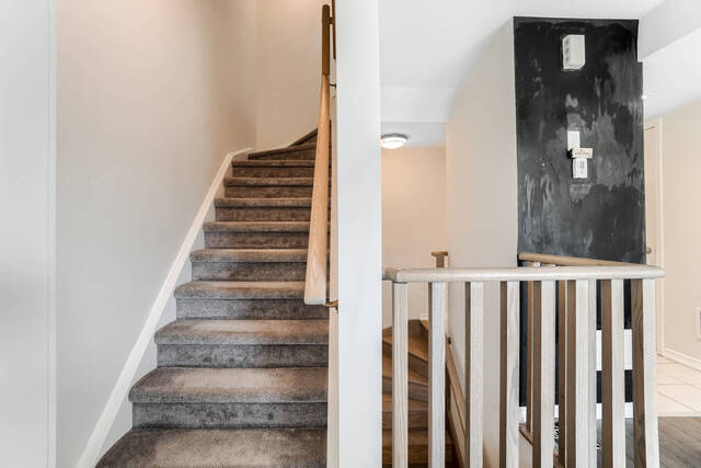 #211-3 Applewood Lane, Etobicoke - photo 17