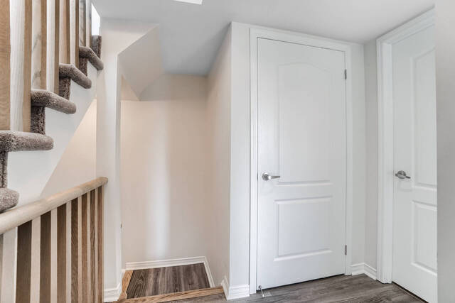 #211-3 Applewood Lane, Etobicoke - photo 18