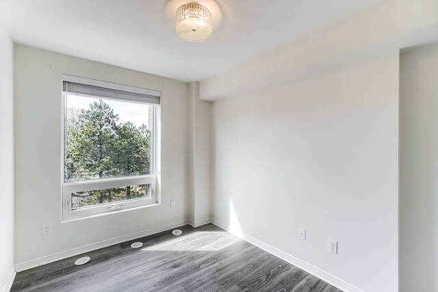 #211-3 Applewood Lane, Etobicoke - photo 20