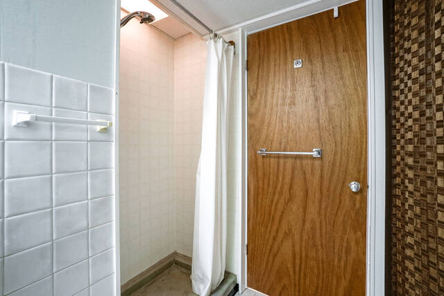 12 Brougham Crescent, Etobicoke - photo 36