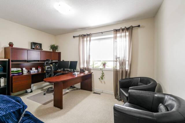 26 Creek Ridge Street, Kitchener - photo 41